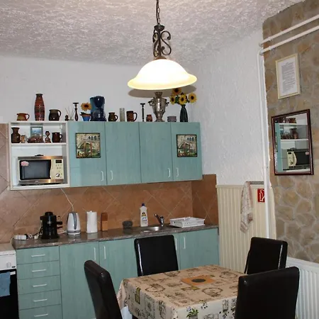 Varga Vendeghaz Guest house